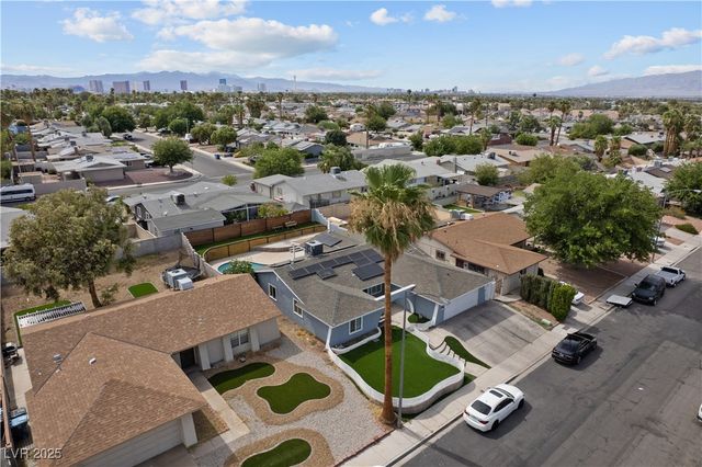 4231 Rimcrest Road, Las Vegas, NV 89121