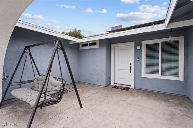 4231 Rimcrest Road, Las Vegas, NV 89121