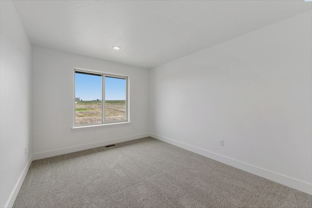 4501 Road 114, Pasco, WA 99301