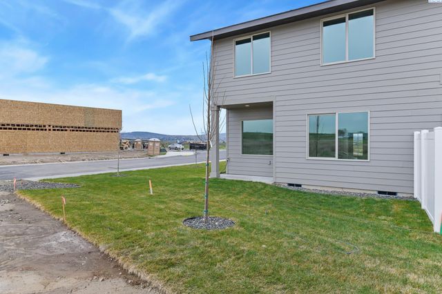 4501 Road 114, Pasco, WA 99301