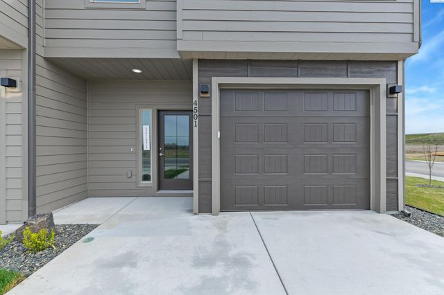 4501 Road 114, Pasco, WA 99301