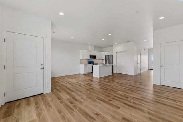 4501 Road 114, Pasco, WA 99301