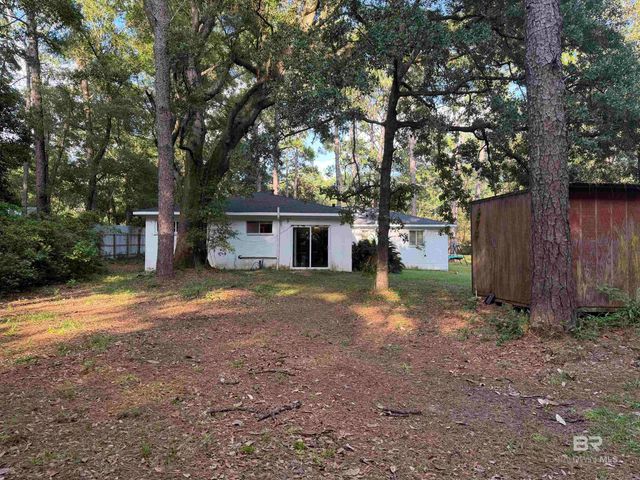 1401 Forest Ridge Road, Mobile, AL 36618