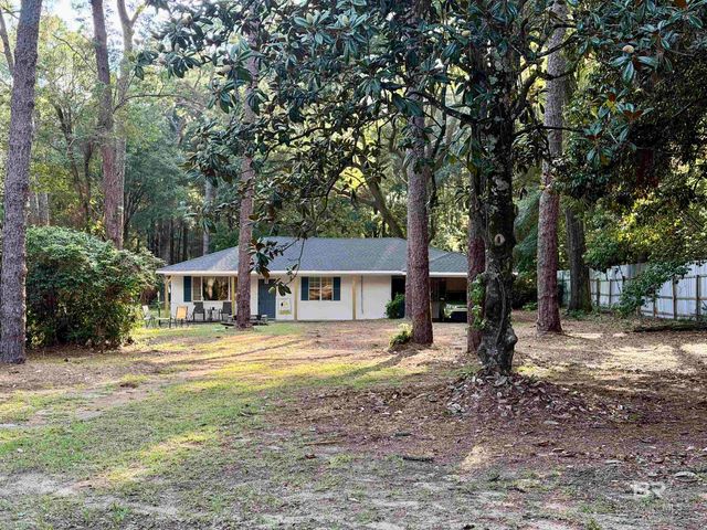 1401 Forest Ridge Road, Mobile, AL 36618
