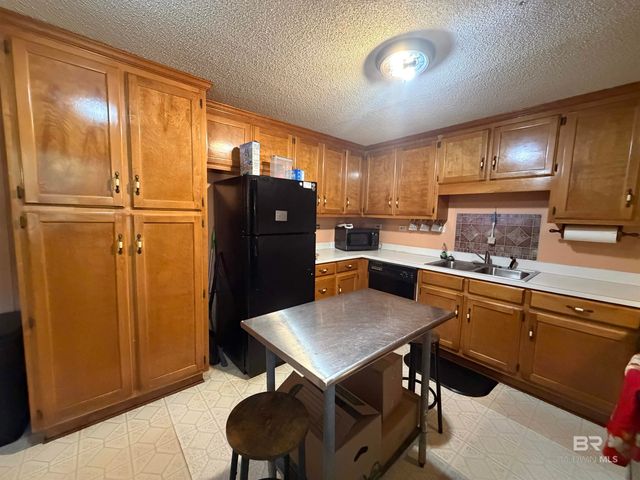 1401 Forest Ridge Road, Mobile, AL 36618