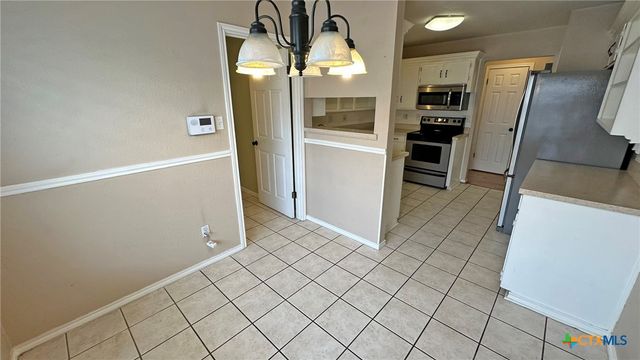 601 Barber Drive, Copperas Cove, TX 76522