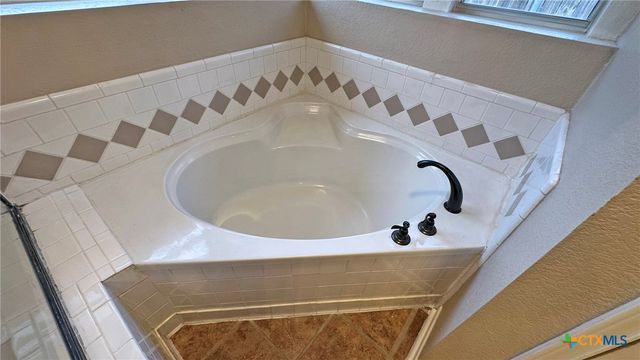 601 Barber Drive, Copperas Cove, TX 76522