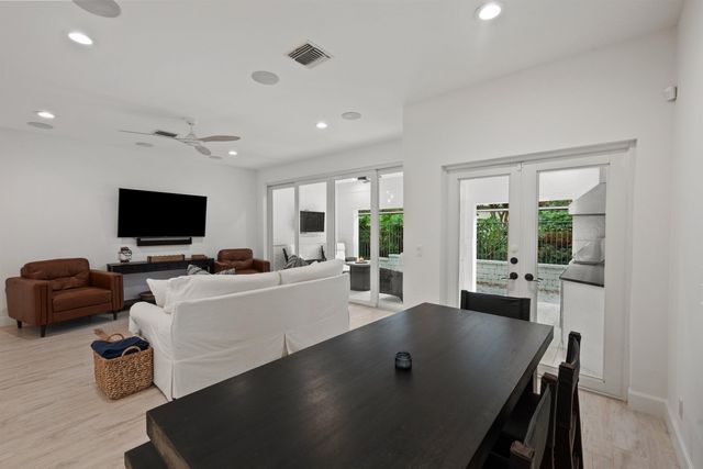 106 TOTEKA Circle, Jupiter, FL 33458