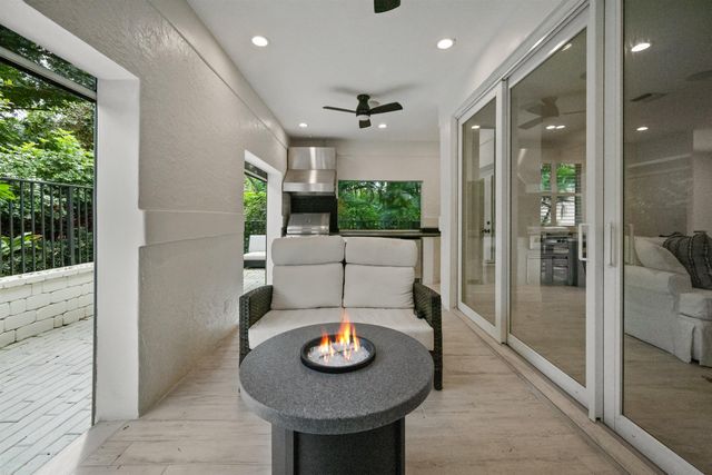 106 TOTEKA Circle, Jupiter, FL 33458