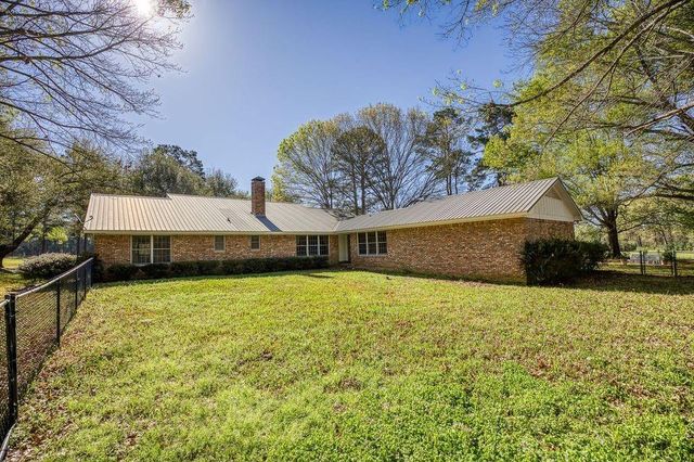 1383 Fm 3266, Palestine, TX 75801