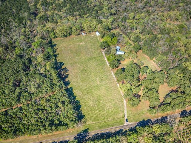 1383 Fm 3266, Palestine, TX 75801