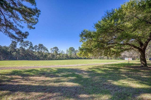 1383 Fm 3266, Palestine, TX 75801