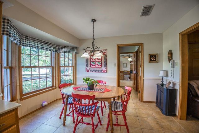 1383 Fm 3266, Palestine, TX 75801