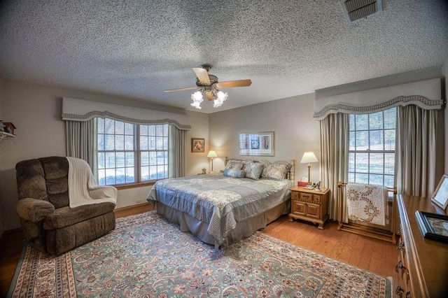 1383 Fm 3266, Palestine, TX 75801