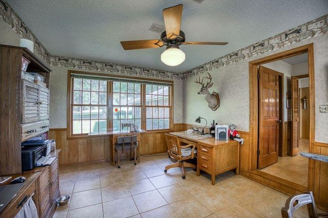 1383 Fm 3266, Palestine, TX 75801