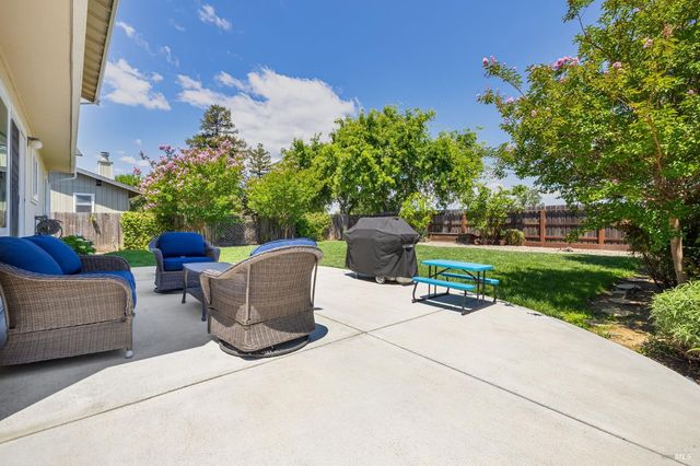 1306 Rebecca Dr, Suisun City, CA 94585