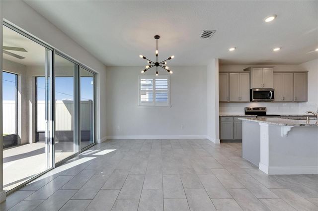 182 MANGROVE MANOR DRIVE, Apollo Beach, FL 33572