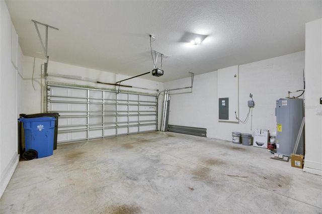 182 MANGROVE MANOR DRIVE, Apollo Beach, FL 33572