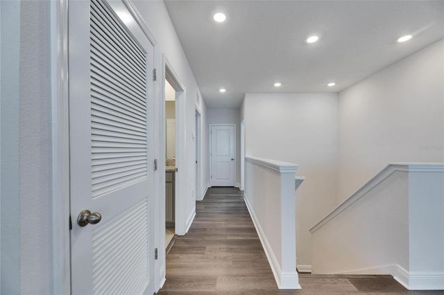 182 MANGROVE MANOR DRIVE, Apollo Beach, FL 33572