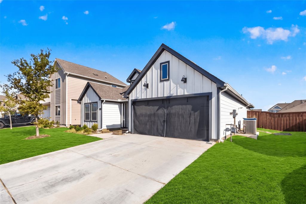 13177 N Haven Way, Providence Village, TX 76227 — photo 4