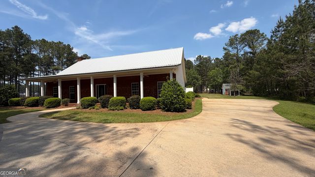 3042 Plantation Drive, Dublin, GA 31021