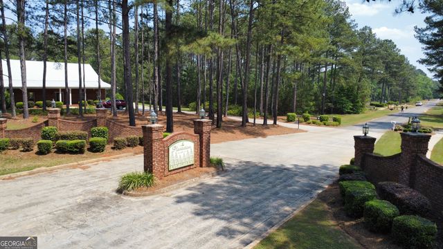 3042 Plantation Drive, Dublin, GA 31021