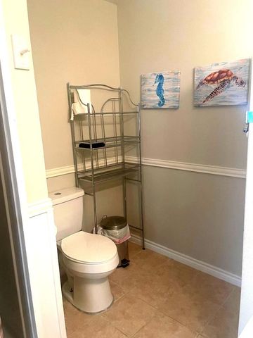 230 N Houston St, Aransas Pass, TX 78336