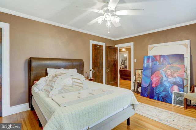 2 E HIGH ST, Lebanon, PA 17042