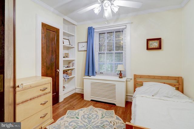 2 E HIGH ST, Lebanon, PA 17042