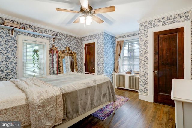 2 E HIGH ST, Lebanon, PA 17042