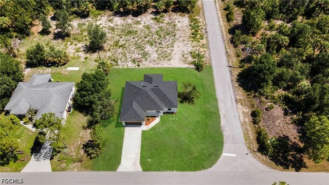 400 W 8th ST, Lehigh Acres, FL 33972