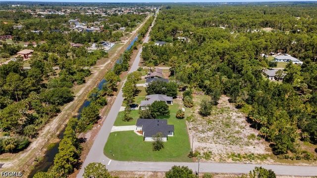 400 W 8th ST, Lehigh Acres, FL 33972