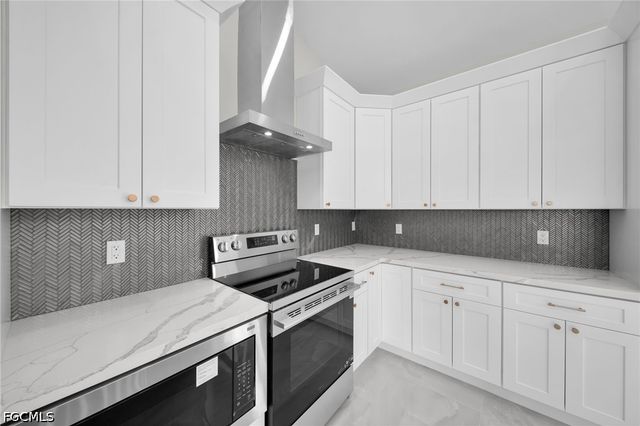 400 W 8th ST, Lehigh Acres, FL 33972