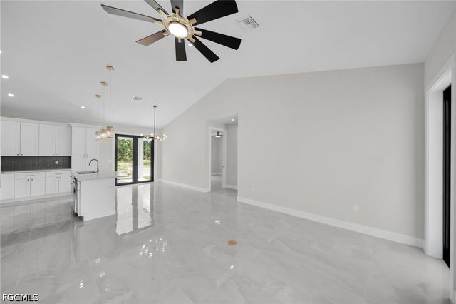 400 W 8th ST, Lehigh Acres, FL 33972