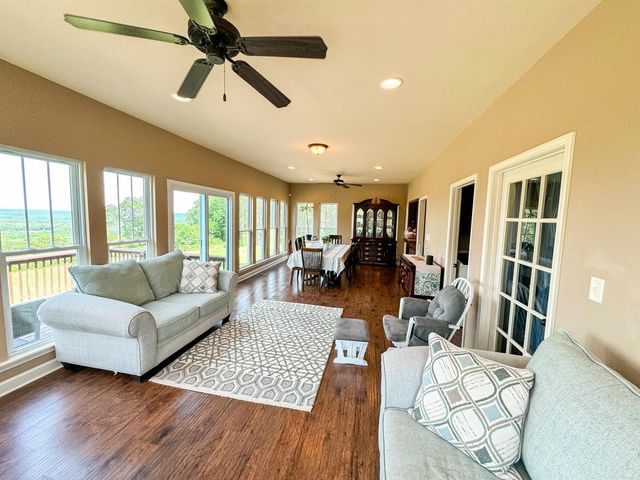 125 Gassaway, Searcy, AR 72143