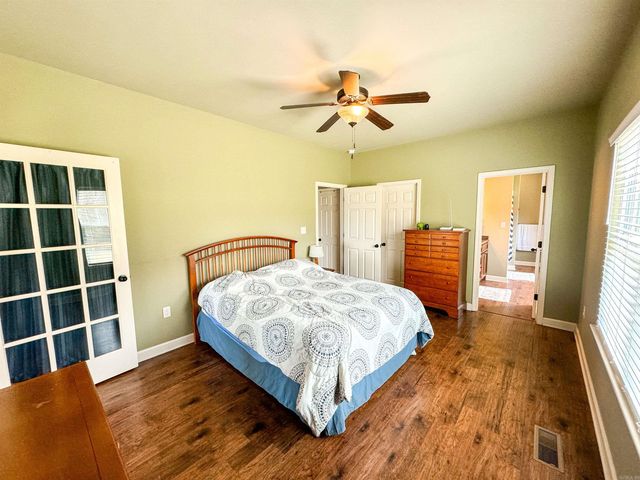 125 Gassaway, Searcy, AR 72143