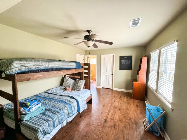 125 Gassaway, Searcy, AR 72143