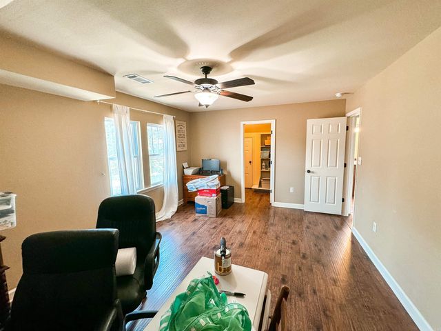 125 Gassaway, Searcy, AR 72143