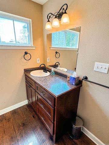 125 Gassaway, Searcy, AR 72143