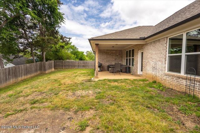 7207 Edgewater Drive, Olive Branch, MS 38654