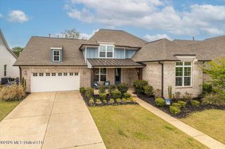 7207 Edgewater Drive, Olive Branch, MS 38654