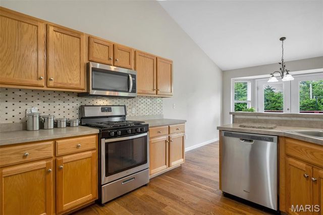 6461 Stallion Drive, Imperial, MO 63052