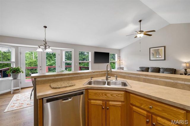 6461 Stallion Drive, Imperial, MO 63052