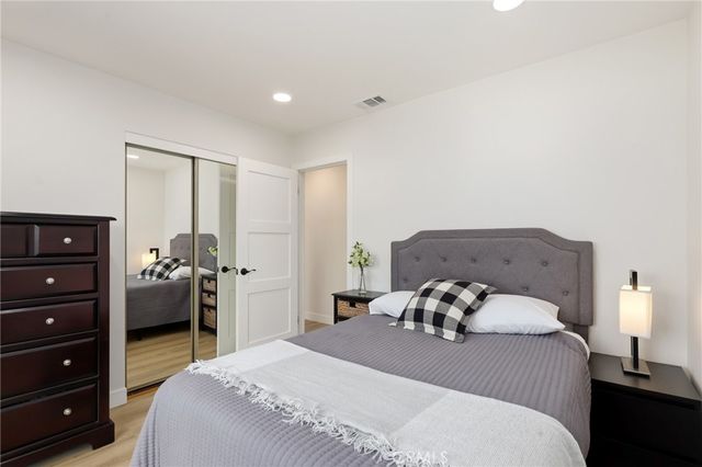 23045 El Caballo Street, Lake Forest, CA 92630