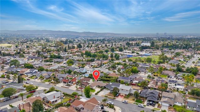 23045 El Caballo Street, Lake Forest, CA 92630