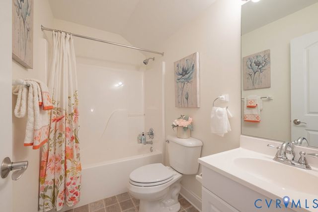 2105 Wolverine Dr, Henrico, VA 23228