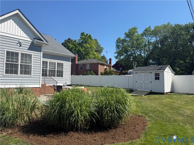 2105 Wolverine Dr, Henrico, VA 23228