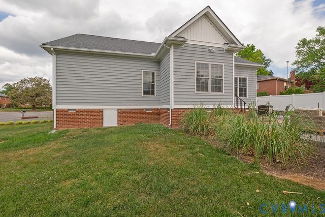 2105 Wolverine Dr, Henrico, VA 23228