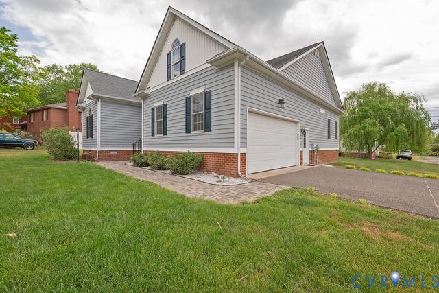 2105 Wolverine Dr, Henrico, VA 23228