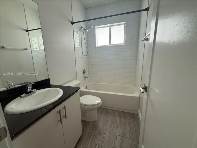 16 E Street 177 177, Hialeah, FL 33010